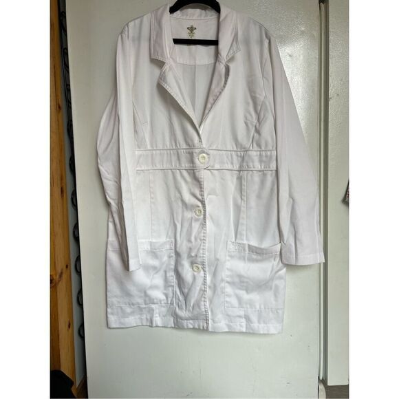 Med Couture Fine Twill White Lab Coat Woman’s Size 14 - Picture 1 of 7